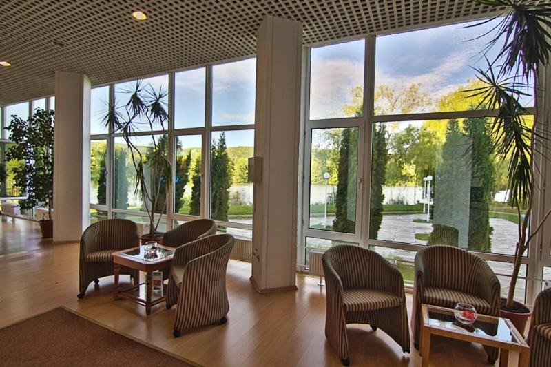 Hotel Star Pitesti Ngoại thất bức ảnh